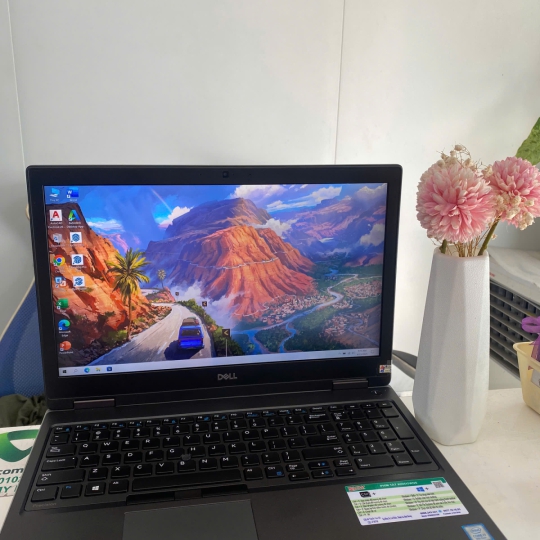 Laptop Dell Precision M7540